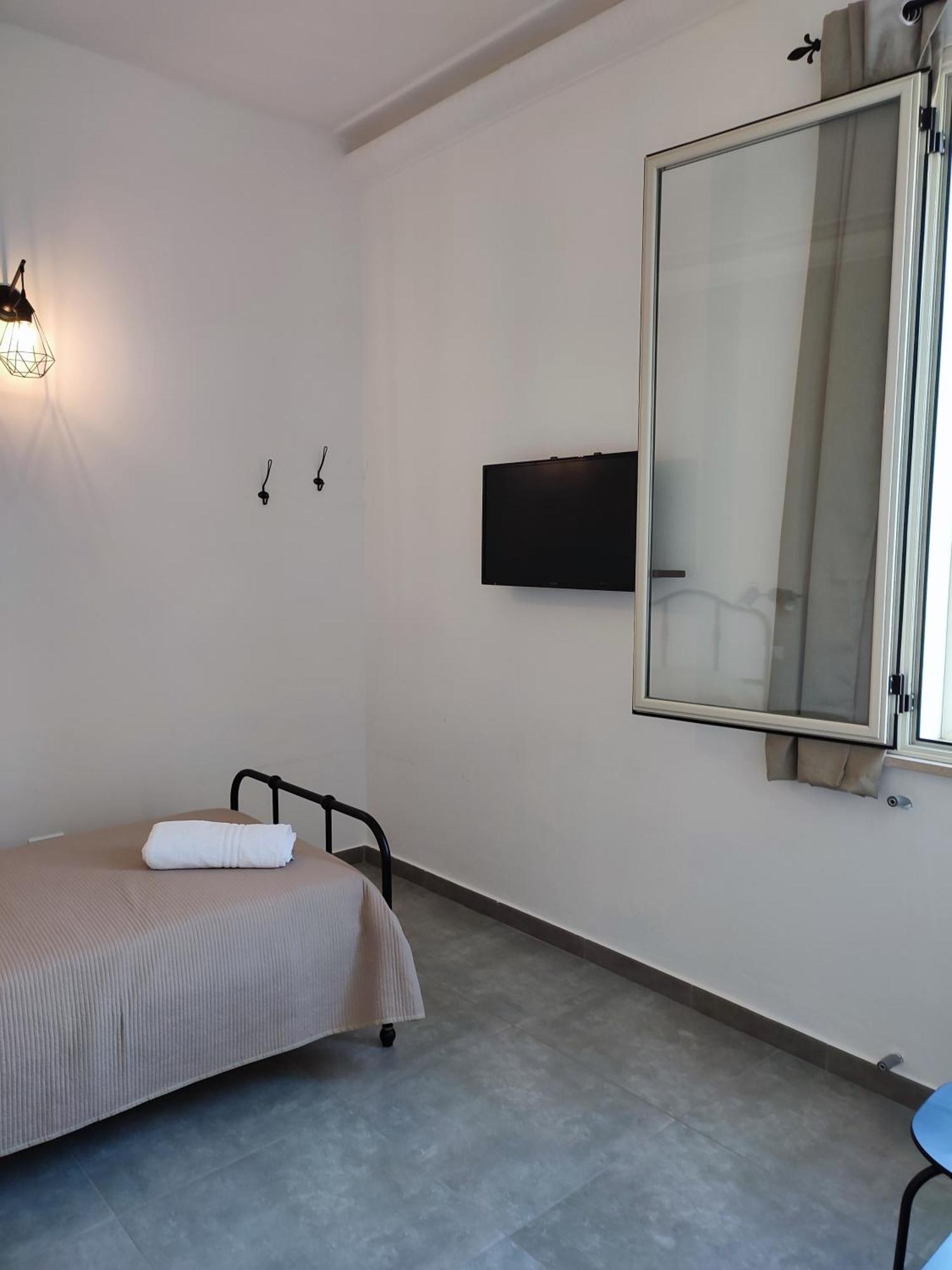Inkantu B&B Terrasini Pokoj fotografie