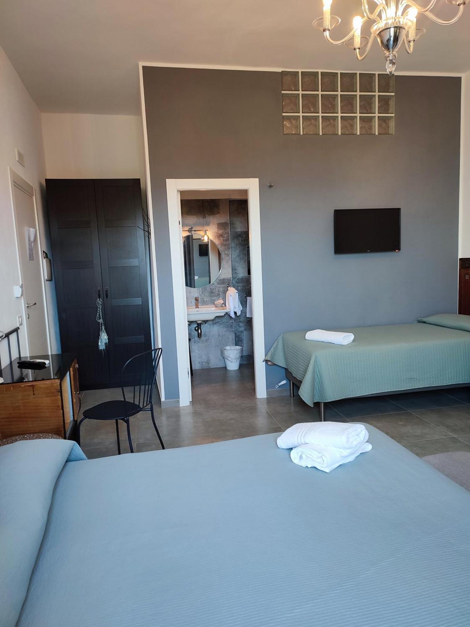 Inkantu B&B Terrasini Pokoj fotografie